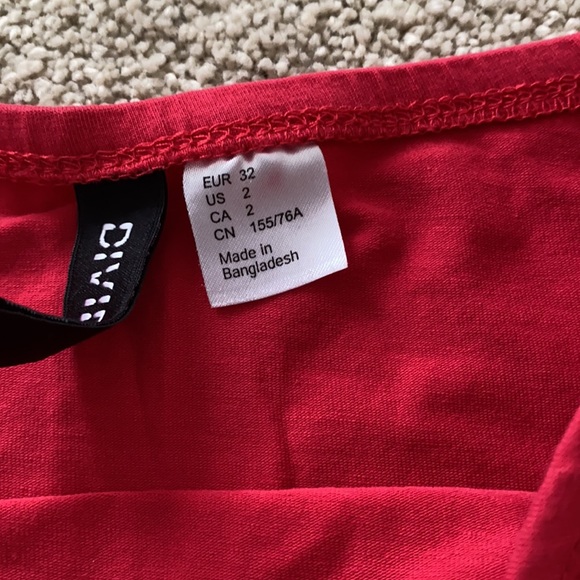 Basic red tube top. NWOT - Picture 2 of 3
